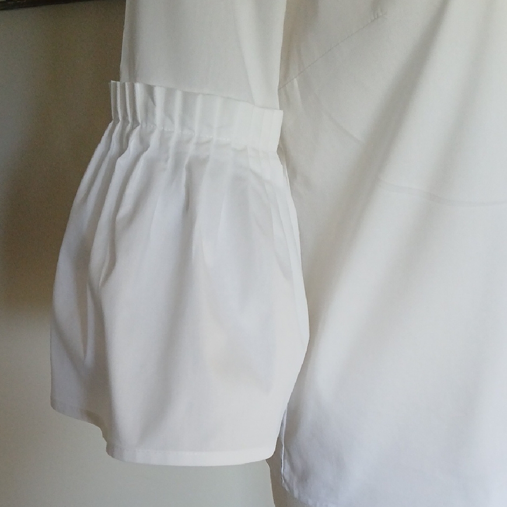 Marled - White Top with 1/2 Bell Sleeve - Picture 6 of 10